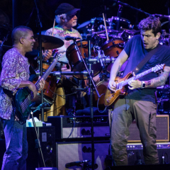 DEAD & COMPANY