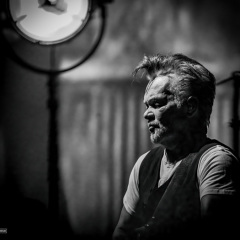 JOHNMELLENCAMP