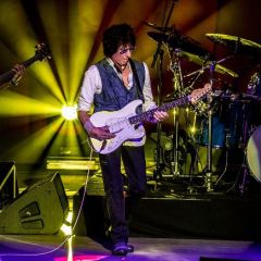 JEFF BECK AT PNC BANK ARTS CENTER