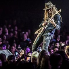 POISON AT PNC BANK ARTS CENTER