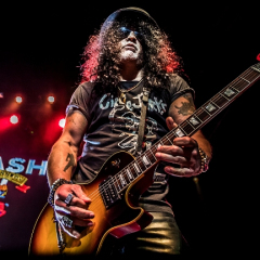 SLASH AT THE WELLMONT THEATER