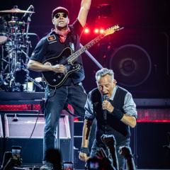 bruce10