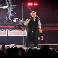 bruce2