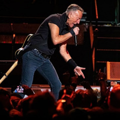 BRUCE SPRINGSTEEN AND THE E STREET BAND, 4/11/23