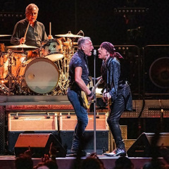 BRUCE SPRINGSTEEN AND THE E STREET BAND, 4/11/23