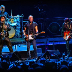 BRUCE SPRINGSTEEN AND THE E STREET BAND, 4/11/23