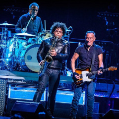 BRUCE SPRINGSTEEN AND THE E STREET BAND, 4/11/23