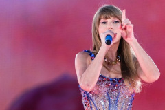 TAYLOR SWIFT