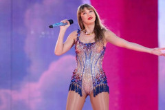 TAYLOR SWIFT