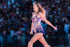 TAYLOR SWIFT