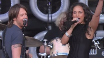 Keith Urban and Alicia Keys at Live Earth at Giants Stadium in 2007.
