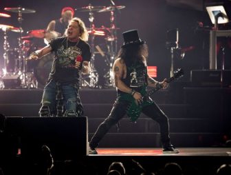 Guns N' Roses, Newark