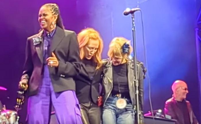 Michelle Springsteen Michelle Obama joins Springsteen and E Street Band onstage for 'Glory ...