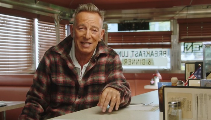 Bruce Springsteen endorses Kamala Harris and Tim Walz (WATCH VIDEO)