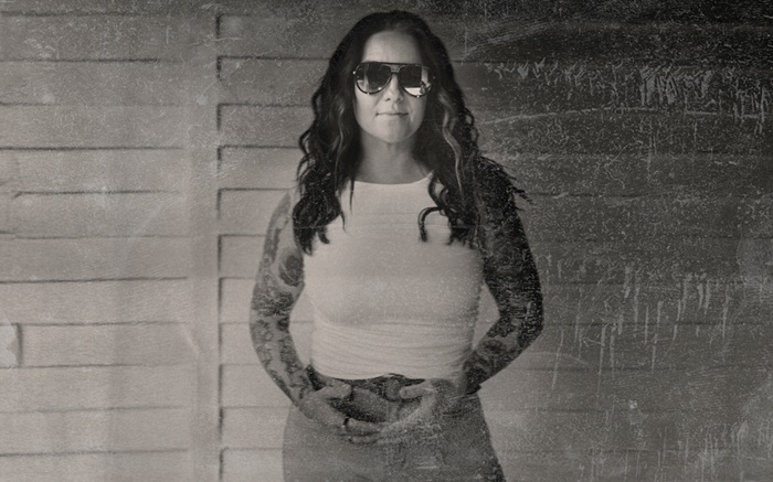 Ashley McBryde sings about real-life struggles, and triumphs, at Mayo ...